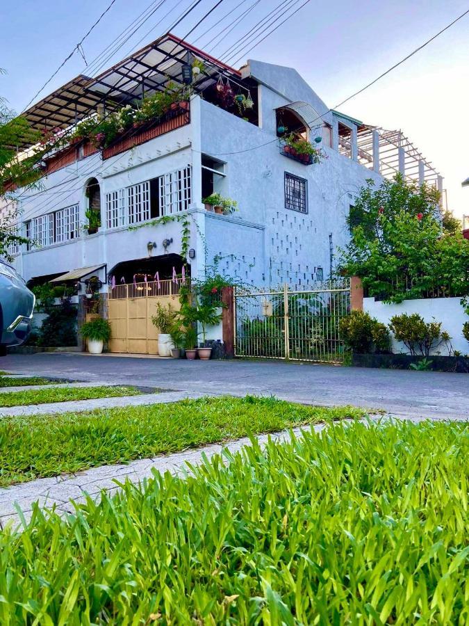 Balai Tinay Guesthouse Legazpi Exterior foto